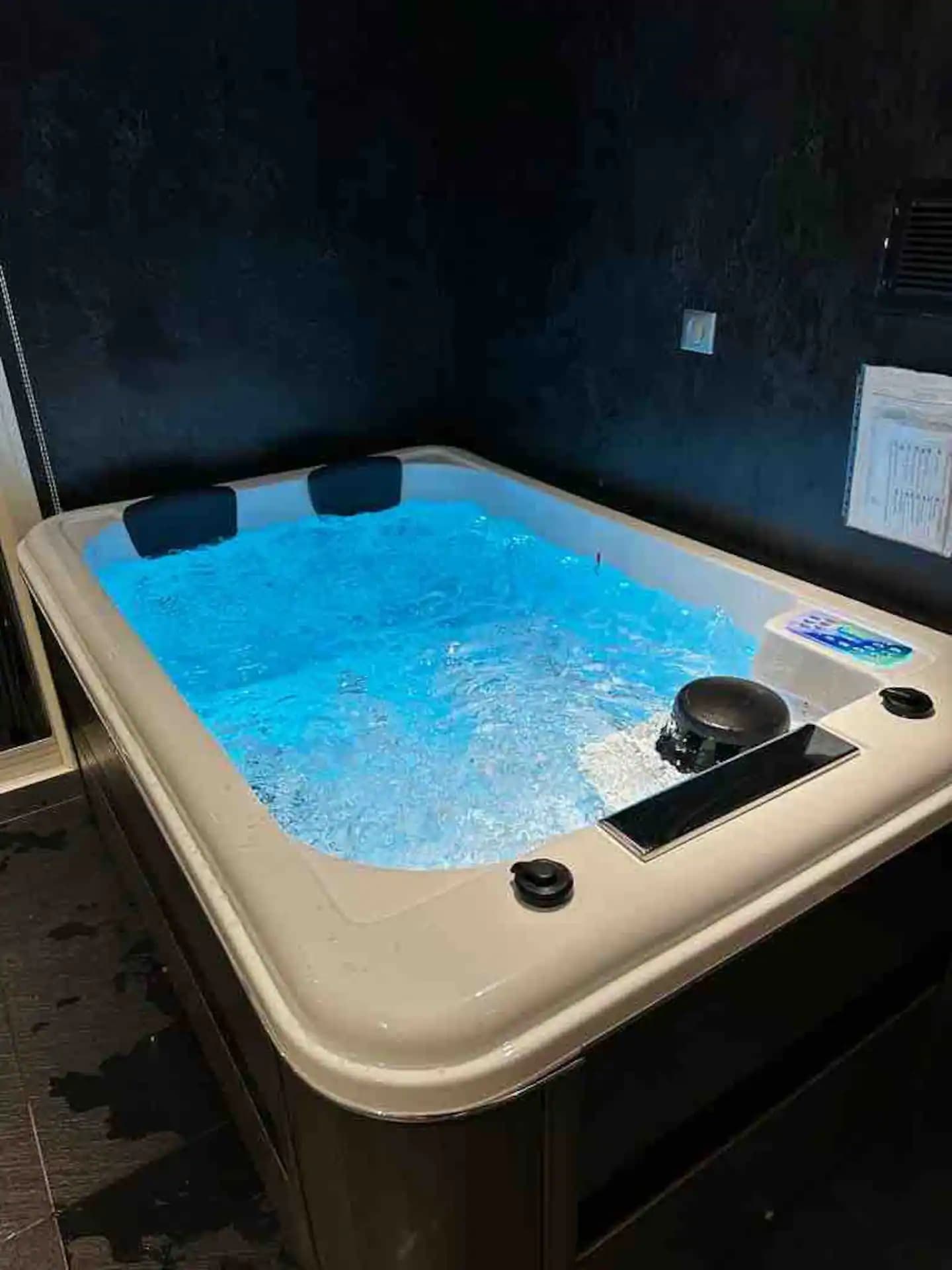 Jacuzzi